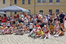 Dornburg Krohnt Neue Rosenkoenigin 21